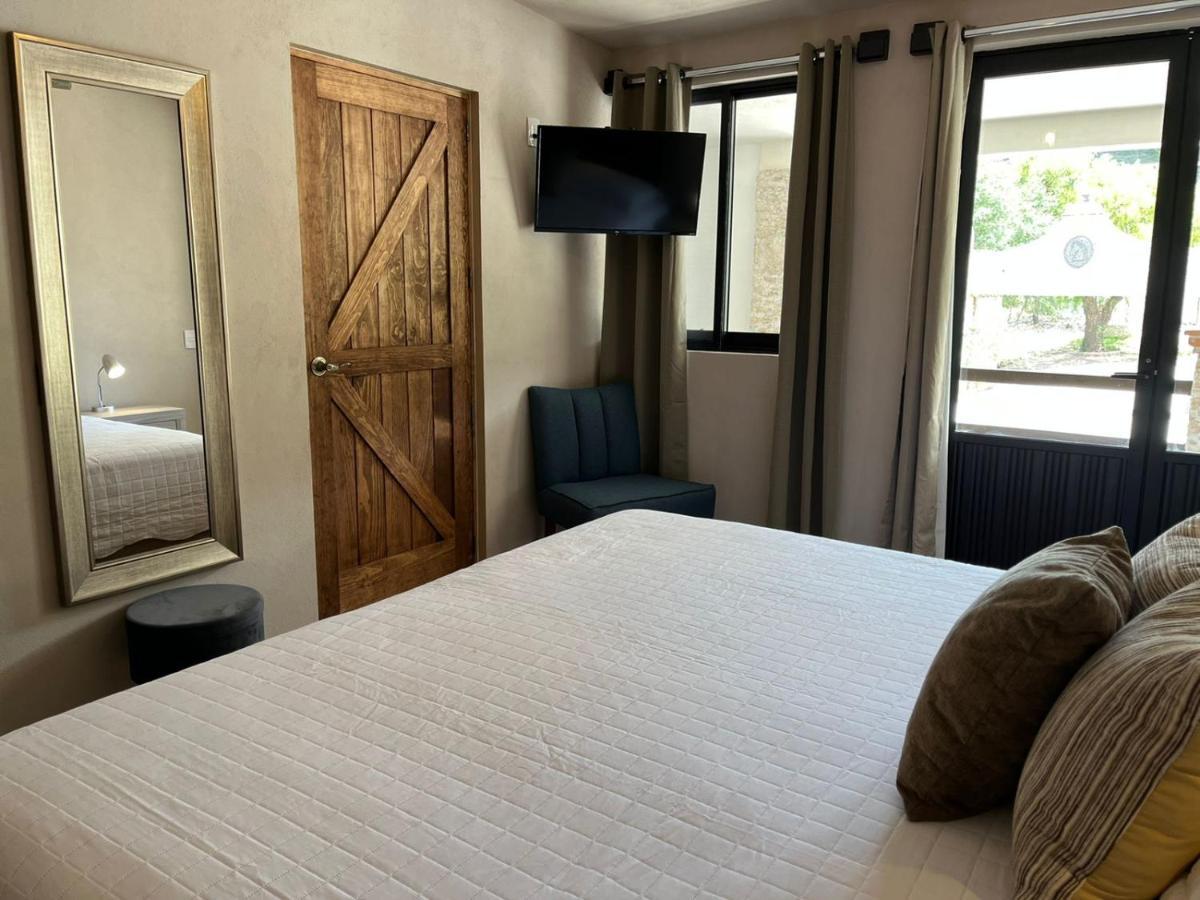 Cabanas, Suites Y Habitaciones Rancho San Jorge ベルナル エクステリア 写真