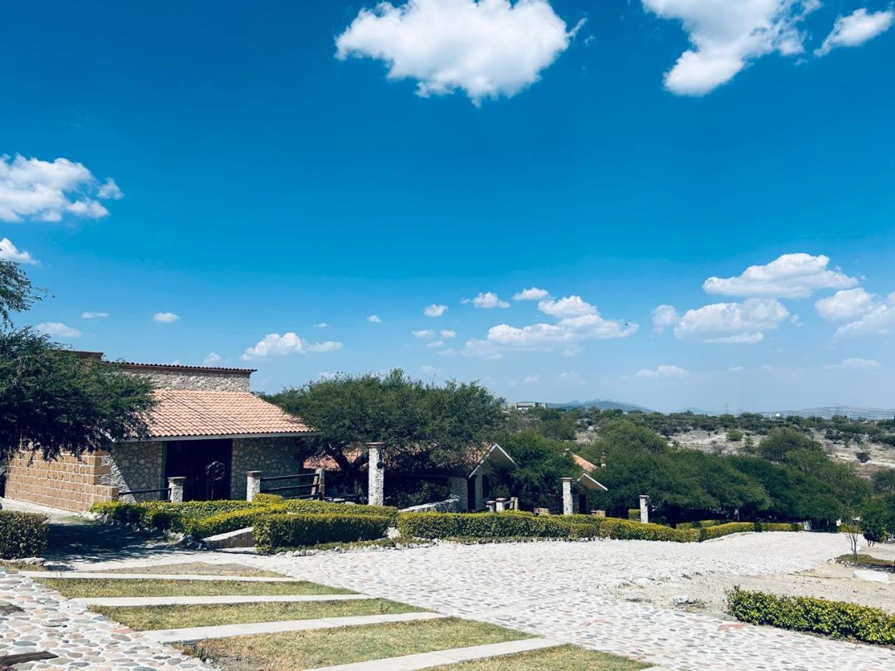 Cabanas, Suites Y Habitaciones Rancho San Jorge ベルナル エクステリア 写真