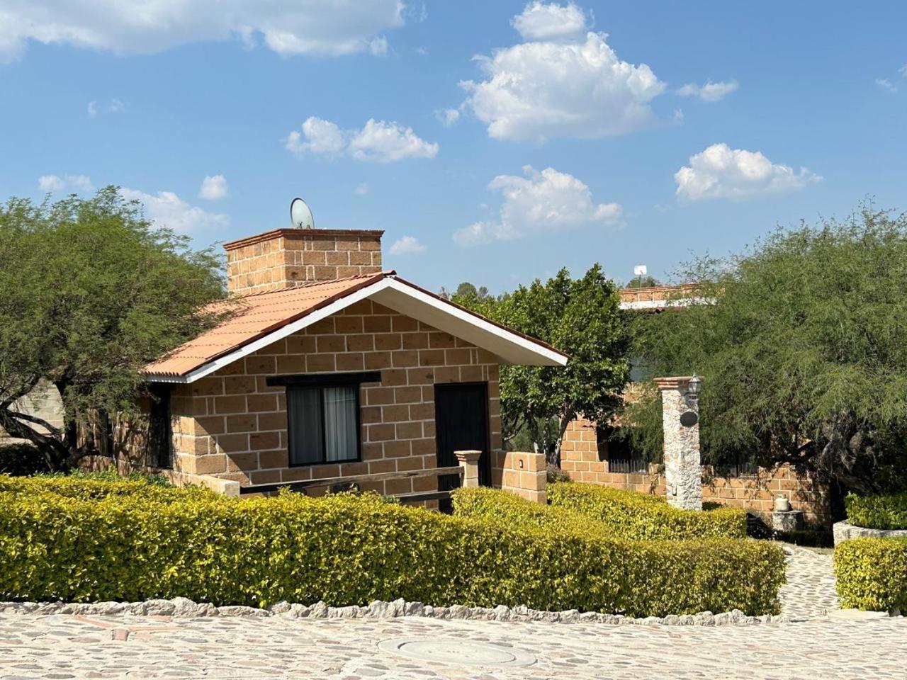 Cabanas, Suites Y Habitaciones Rancho San Jorge ベルナル エクステリア 写真