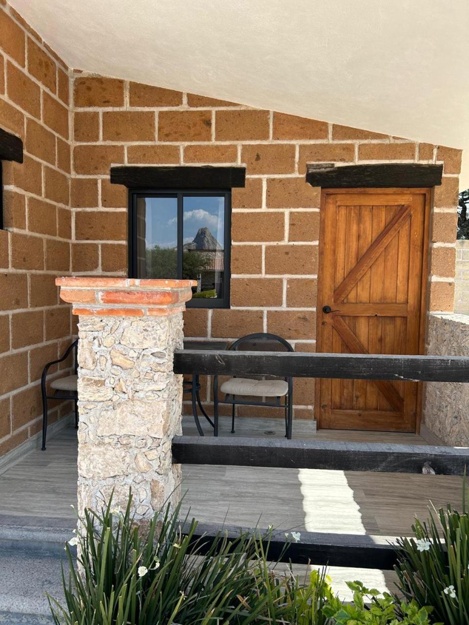 Cabanas, Suites Y Habitaciones Rancho San Jorge ベルナル エクステリア 写真
