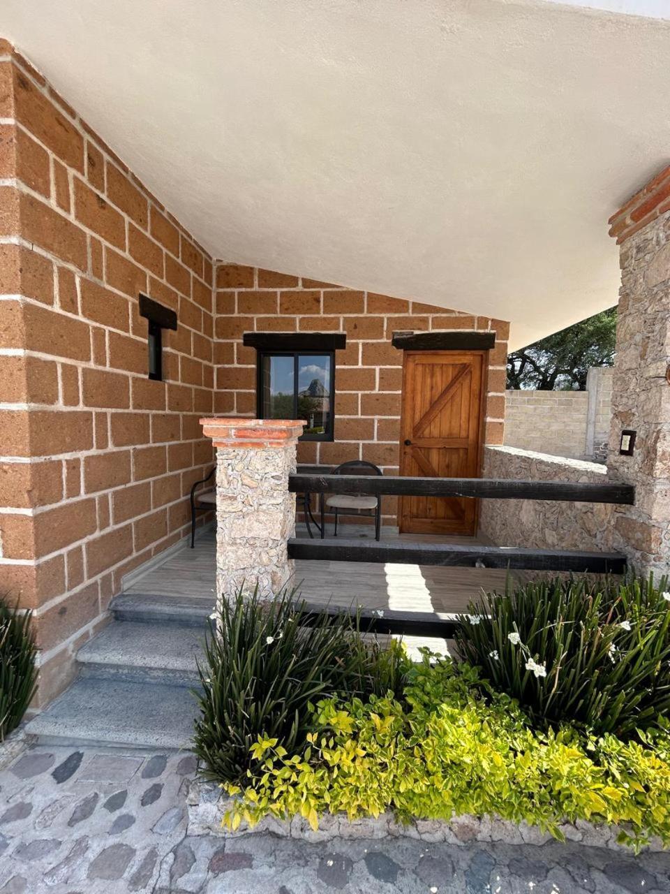 Cabanas, Suites Y Habitaciones Rancho San Jorge ベルナル エクステリア 写真
