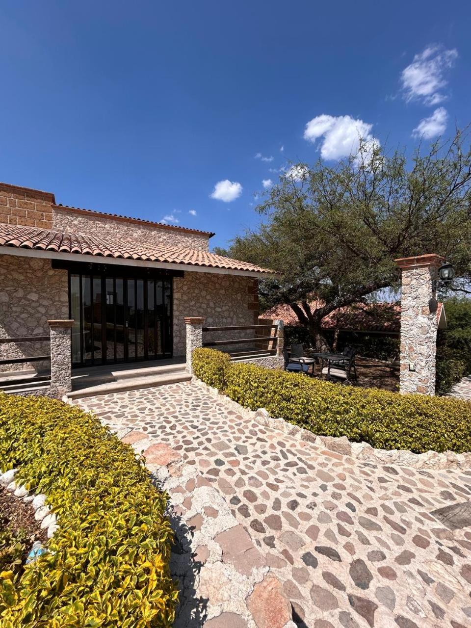 Cabanas, Suites Y Habitaciones Rancho San Jorge ベルナル エクステリア 写真