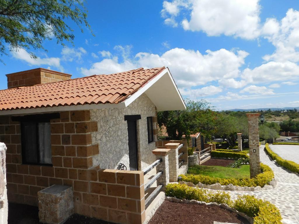 Cabanas, Suites Y Habitaciones Rancho San Jorge ベルナル エクステリア 写真