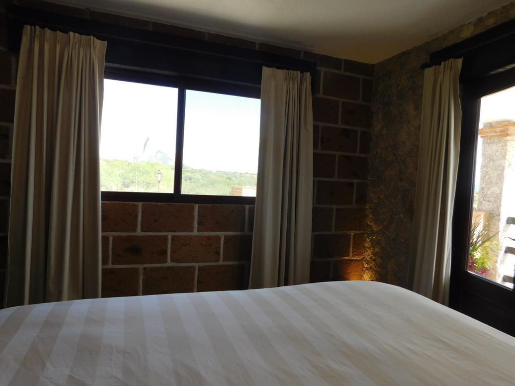Cabanas, Suites Y Habitaciones Rancho San Jorge ベルナル エクステリア 写真